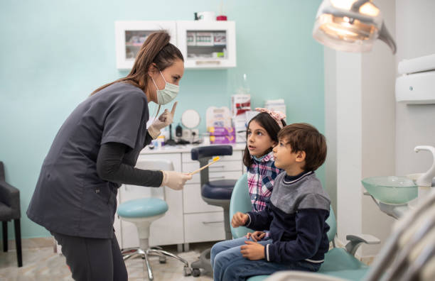 Best Dental Bonding  in Romeo, MI